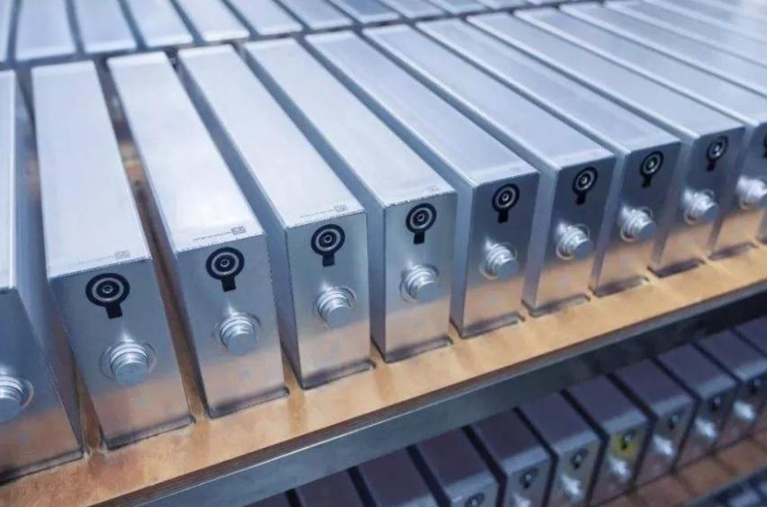 三元鋰電池:璀璨與隱憂