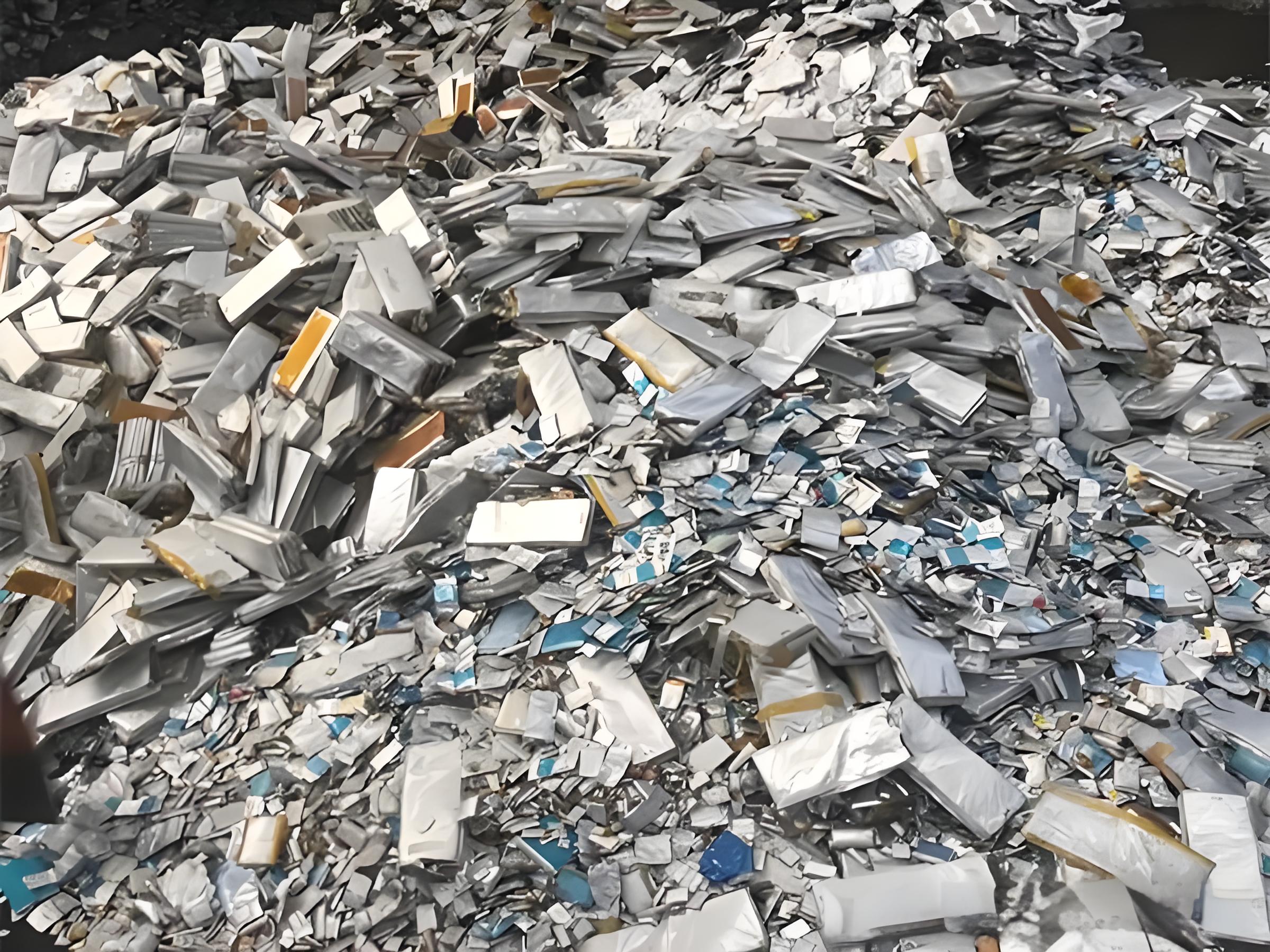 破解報廢鋰電池難題:鋰電池熱解處理設備的價值與未來