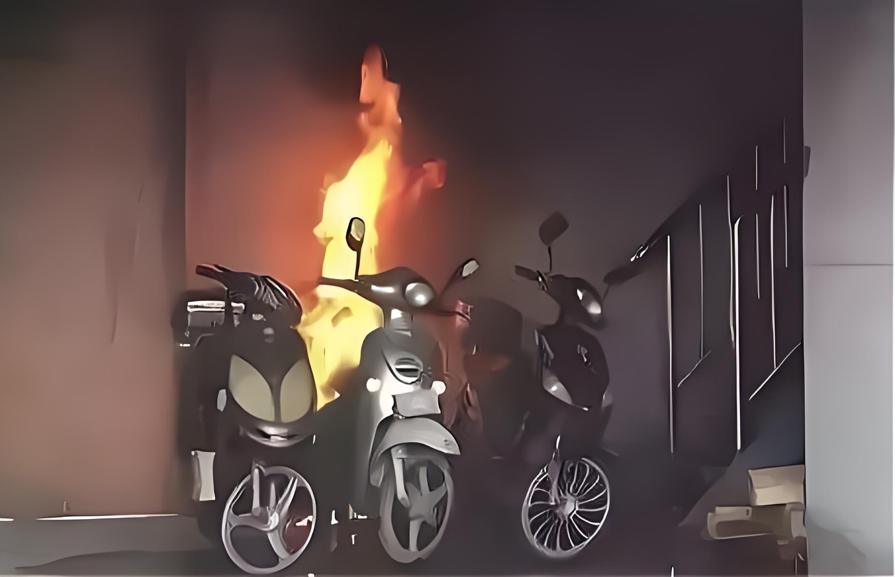 鋰電池回收設(shè)備:電動車翻新鋰電池的安全回收